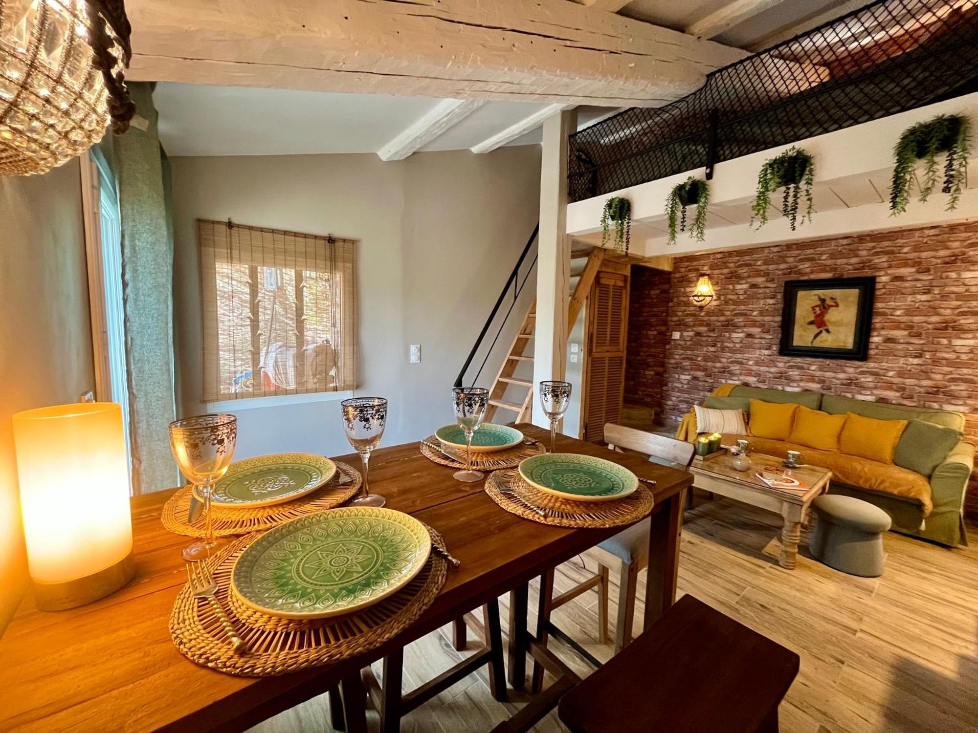 La Maison D'Eddy Et Caro Aux Portes Du Verdon Trigance Eksteriør bilde